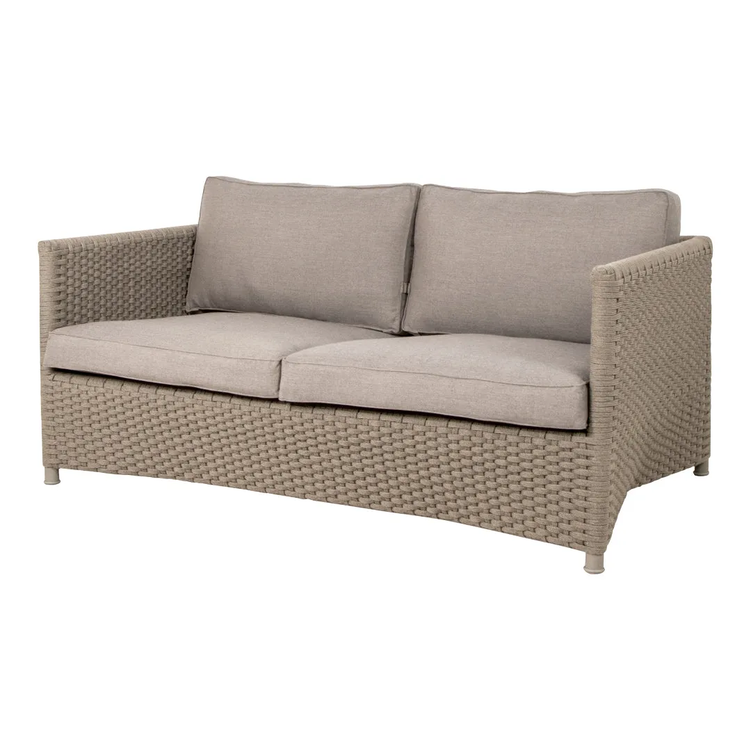 Diamond 2-Seater Outdoor Sofa