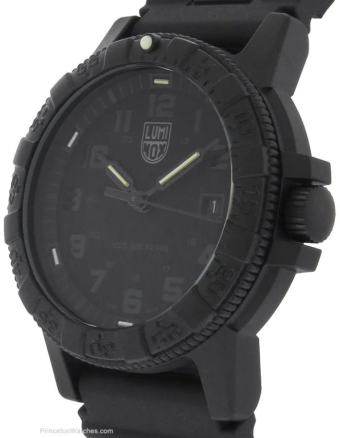 Luminox Mens Large Leatherback Sea Turtle Watch - All-Black - Strap - 100m