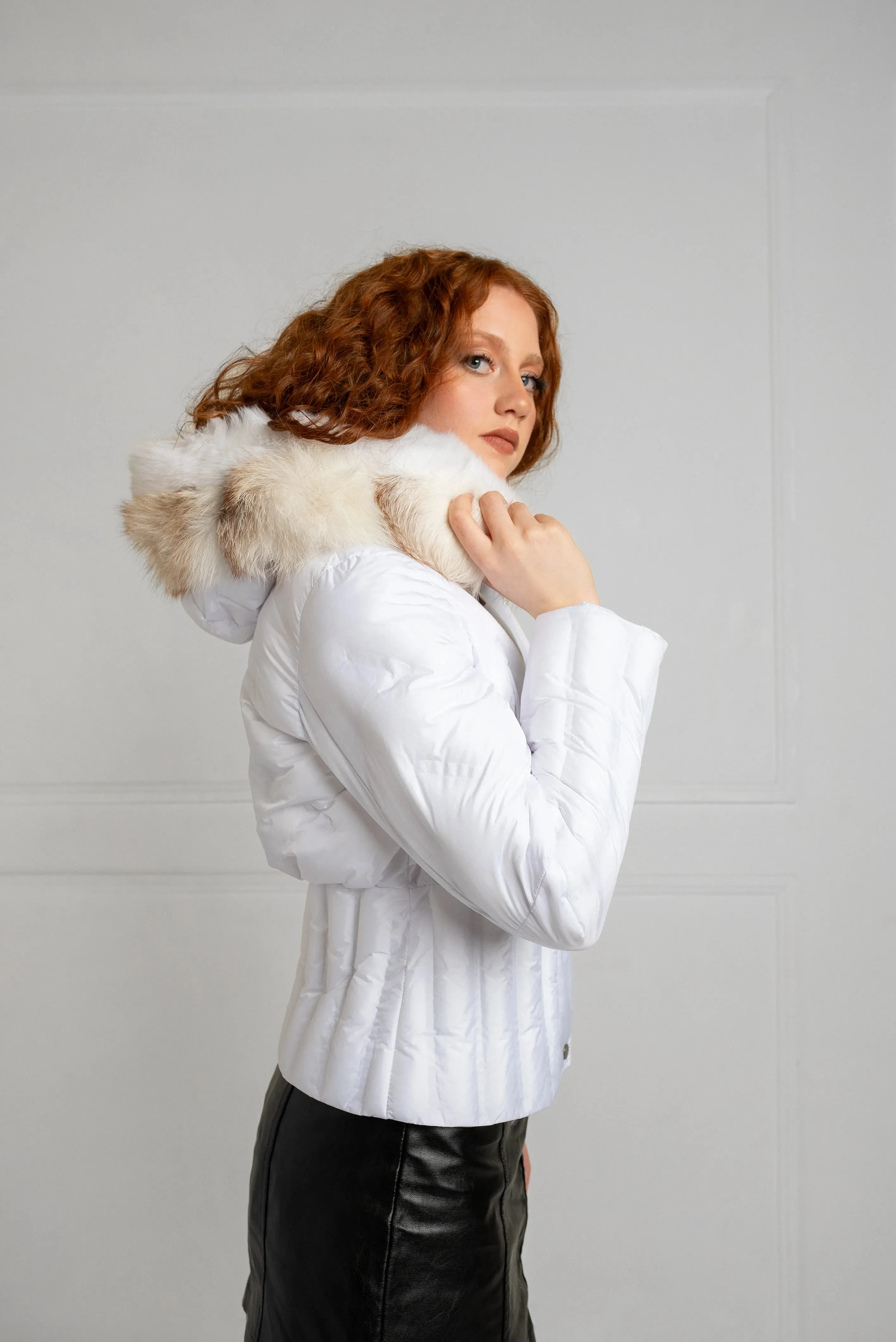 Luxurious White Puff Jacket with Ethical Fox Fur Trim