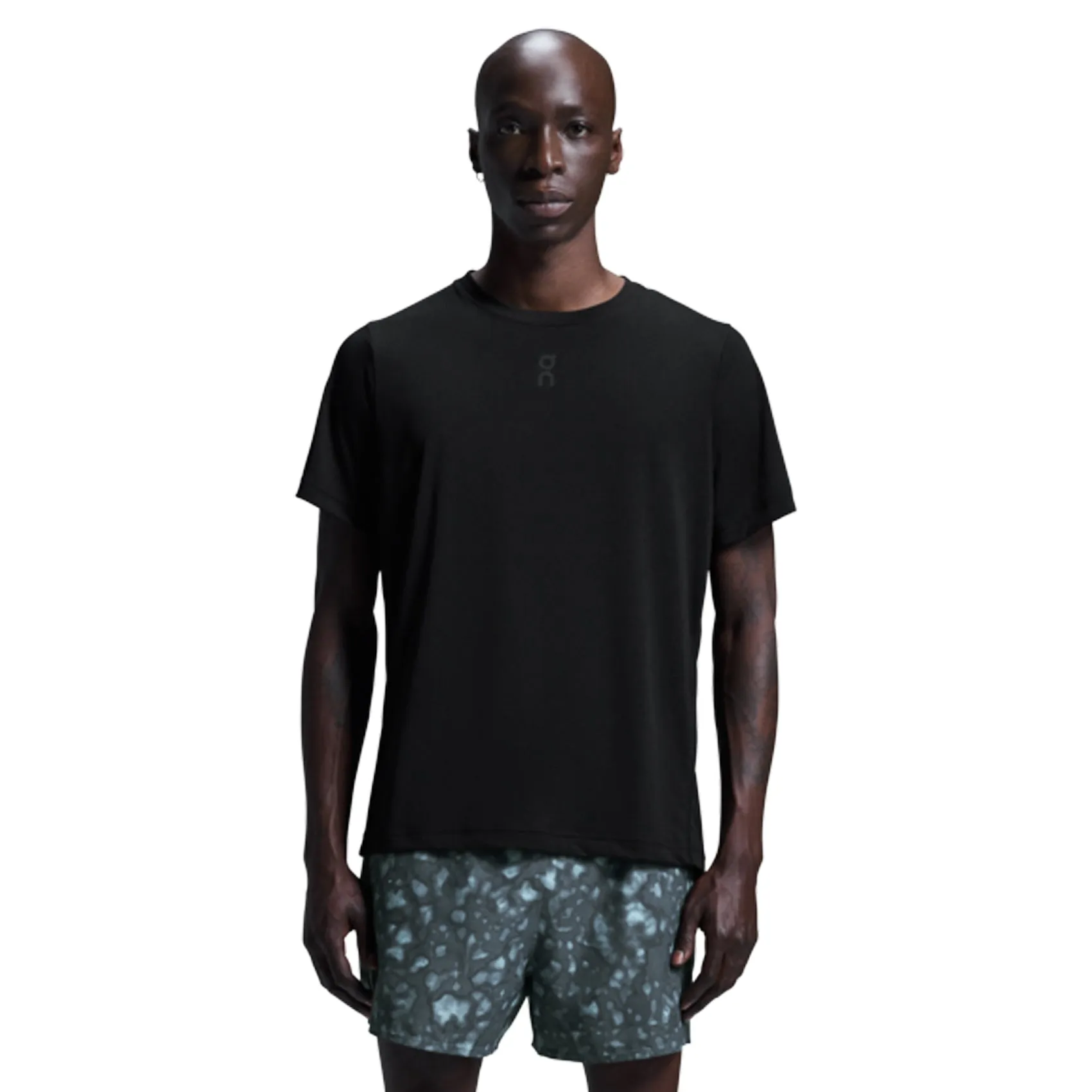 Mens On Running Trail-T