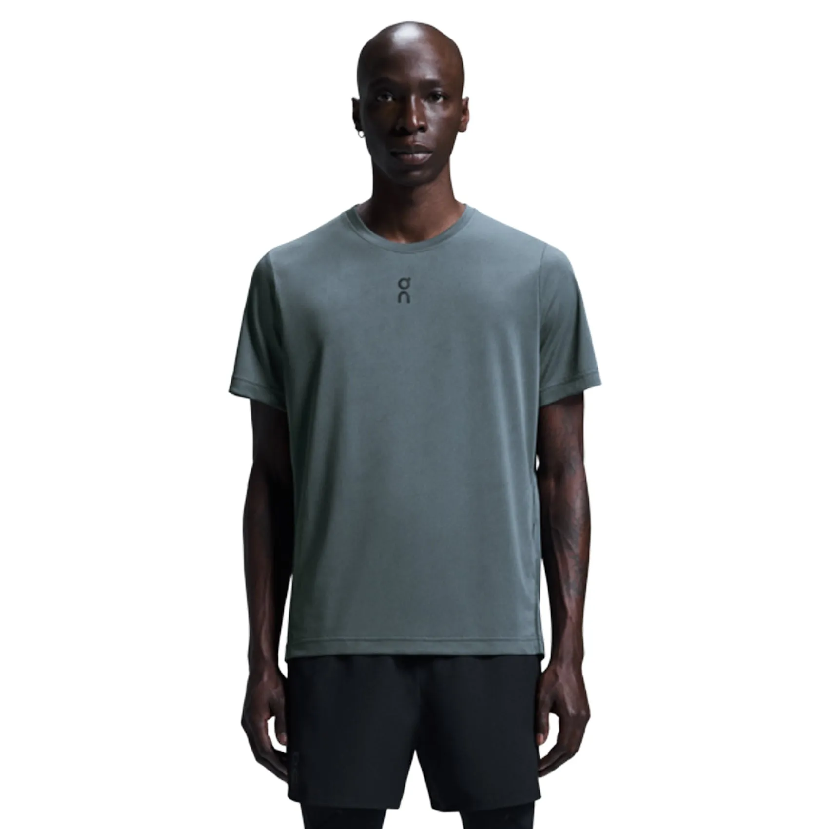 Mens On Running Trail-T